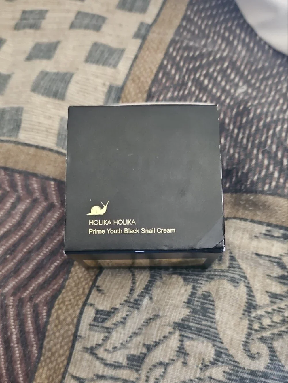 Black Snail Cream - Black with Gold Label